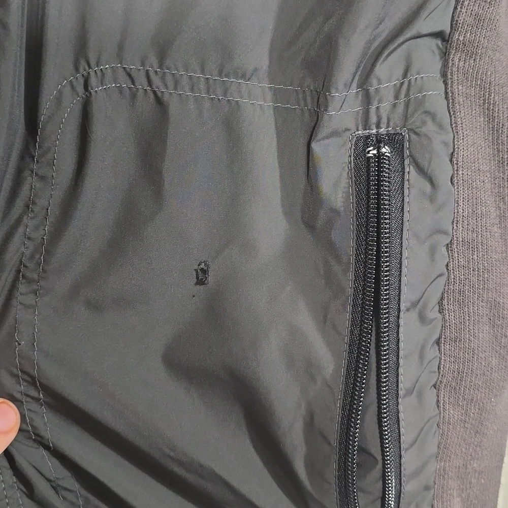 Roots jacket - Picture 3 of 4